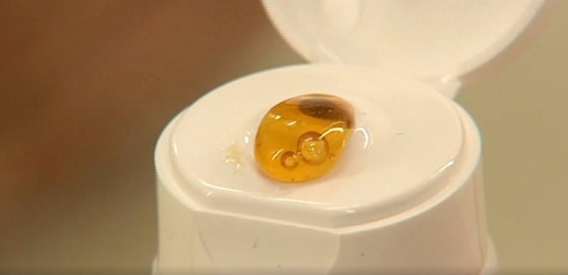 Honey Cure for Acne Could Be Kiwi Teens' Savior